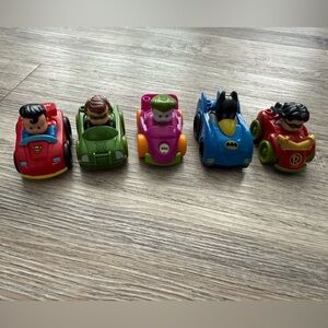 Little People Superhero Wheelies Set